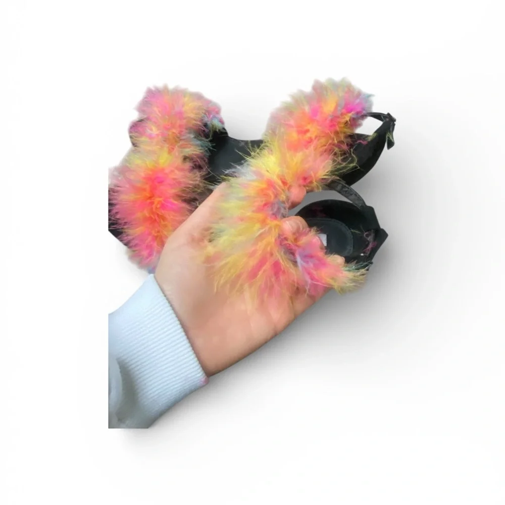 REAL FEATHER heels